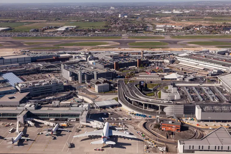 Heathrow’s operating airlines deliver 76% of the UK’s long-haul connectivity and 70% of the UK’s air cargo.